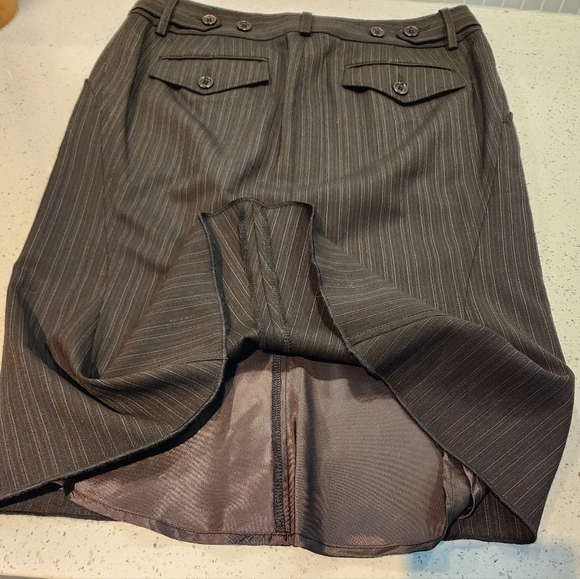 BCBGMaxAzria Daniella Wool Blend Mermaid Pencil Skirt - Picture 5 of 10